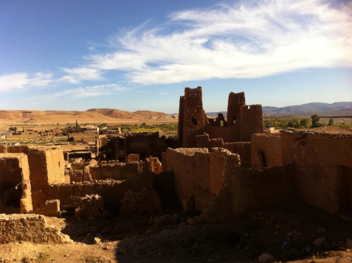 Alchemy At Zahar : un festival au bord du désert marocain avec Secret Chiefs 3, Master Musicians of Bukkake, Tinariwen et plus encore